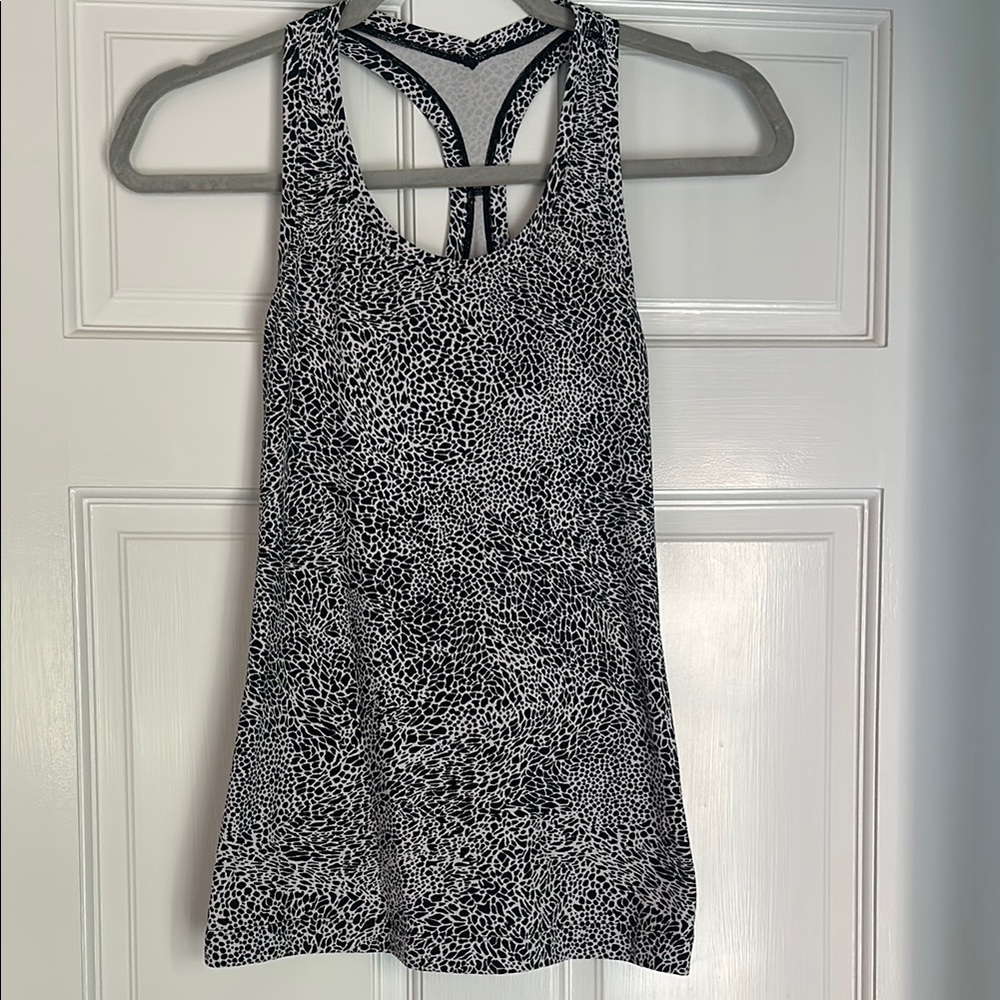 Lululemon Size 6 Tank Top